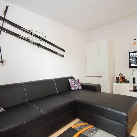 Apartment House Near The Lake Цел ам Зее Екстериор снимка